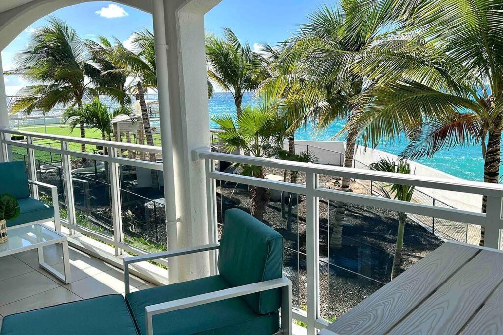 Maho Beach House - Luxe 1-Bedroom - Ocean View Exteriör bild