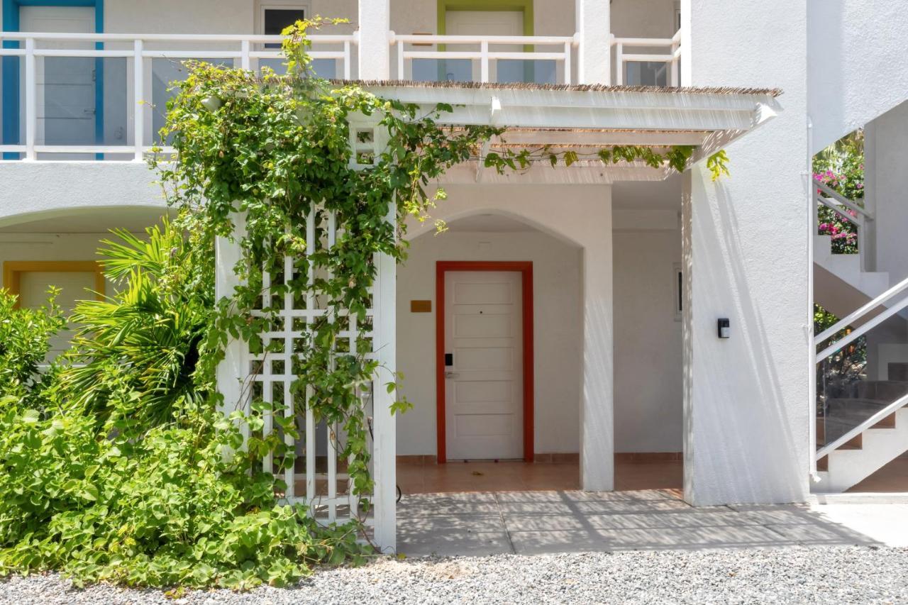 Maho Beach House - Luxe 1-Bedroom - Ocean View Exteriör bild